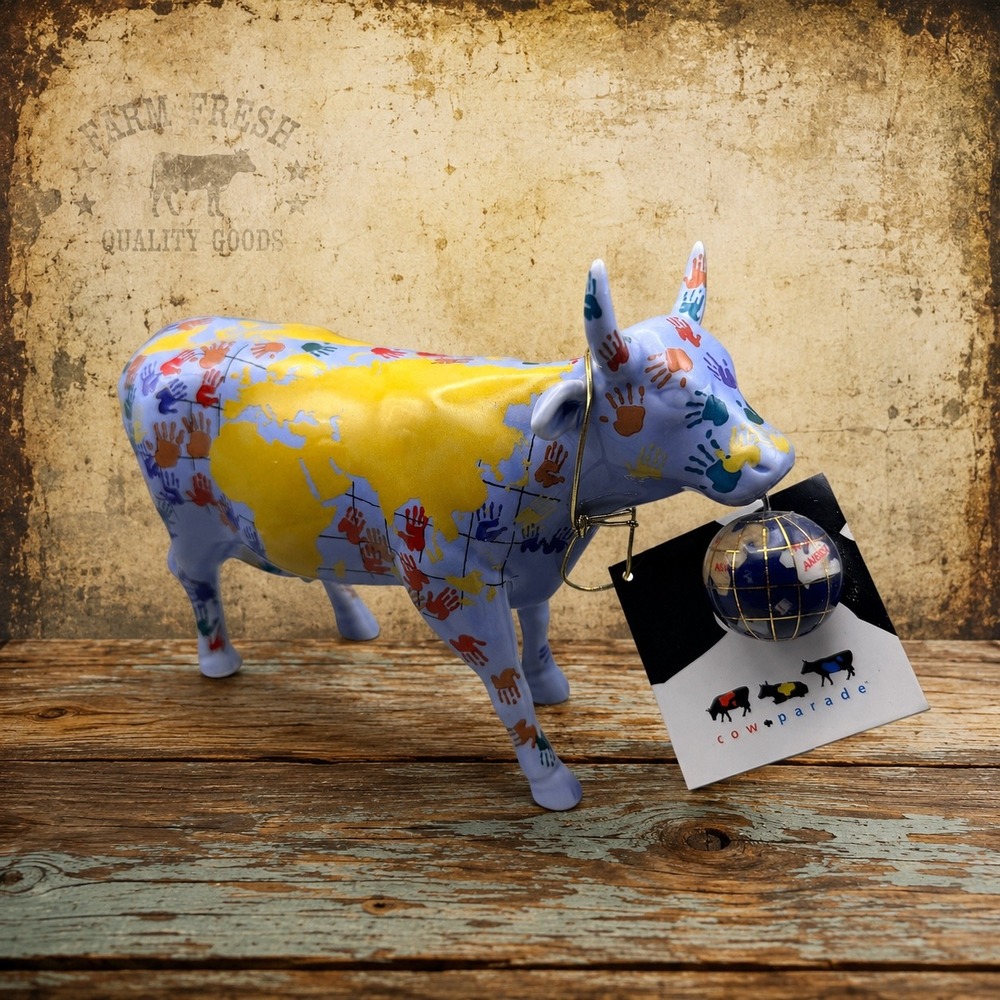 CowParade Its A Smooll World 7312 Blue Globe Handprint Cow Figurine 2002 NWT